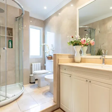 Bilbao Costa By Aston *