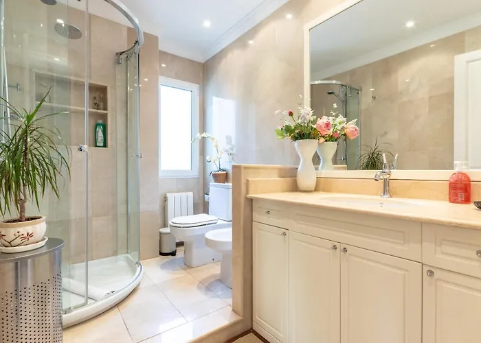 Bilbao Costa By Aston *